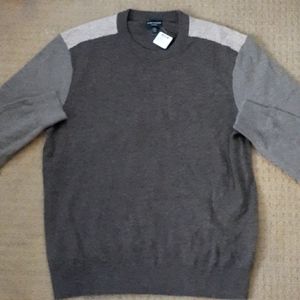 Cashmere sweater